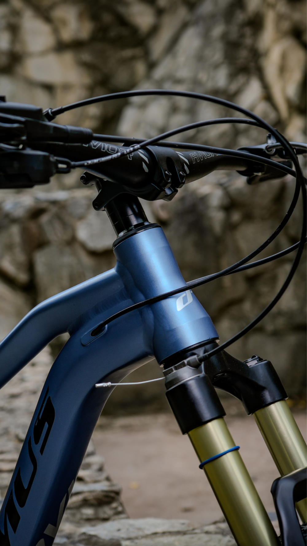 Bicicleta Optimus Avior, doble suspensión shock 12 velocidades - Imagen 4