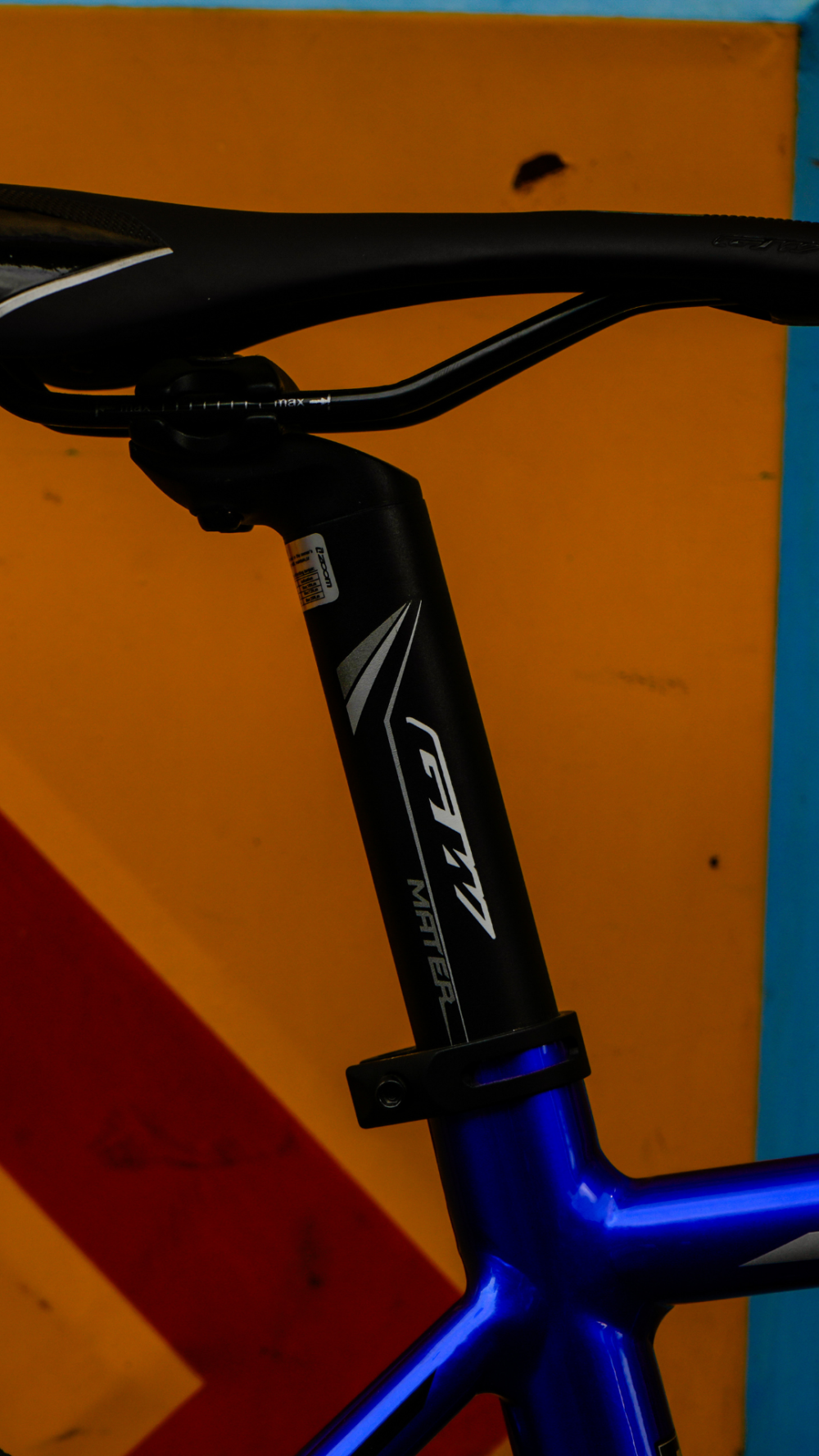 BICICLETA DE RUTA OPTIMUS CETUS 7 VELOCIDADES - Imagen 4