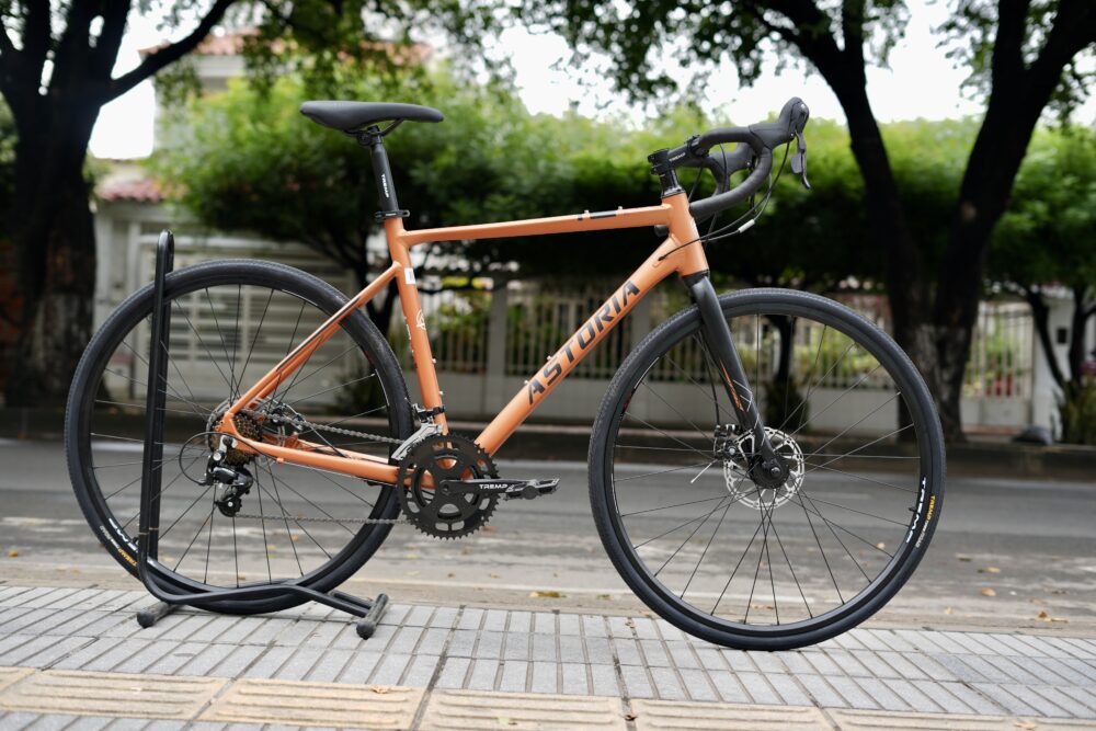 BICICLETA ASTORIA GRAVEL